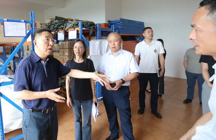 全力以赴做好防汛減災工作，保障人民群眾生命財產(chǎn)安全